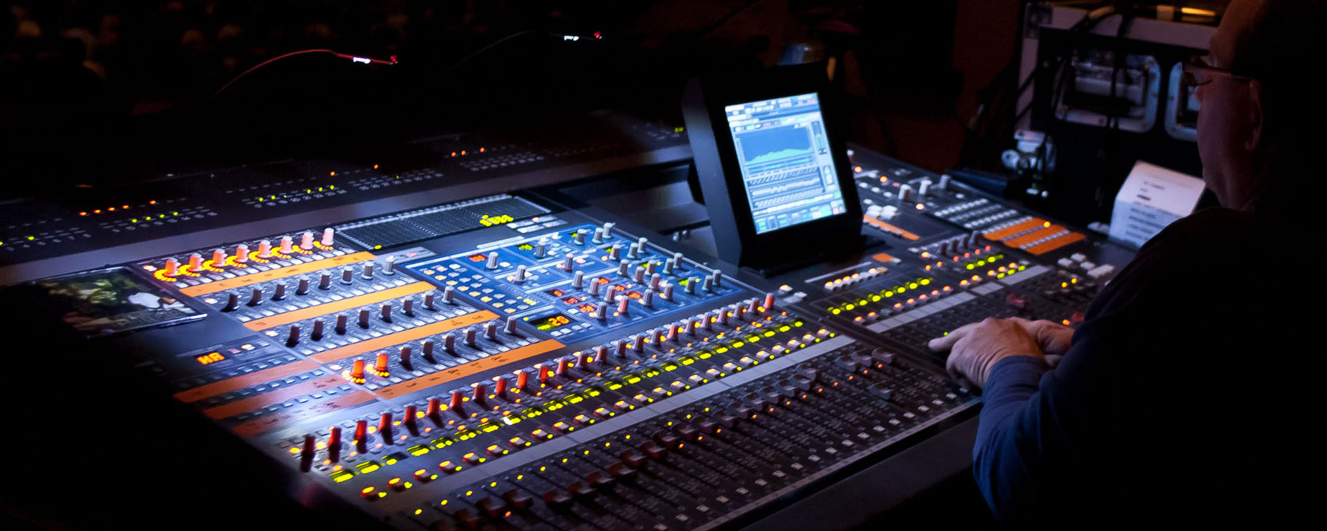 Q Studio