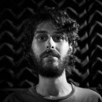 Nicolás R.