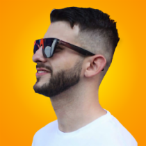 Lucas G.